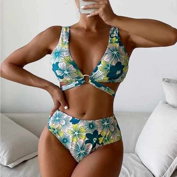 Floral High Waisted Bikini - Picture 2 of 4